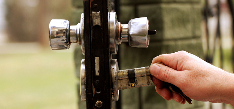 front door latch repair Yuba City